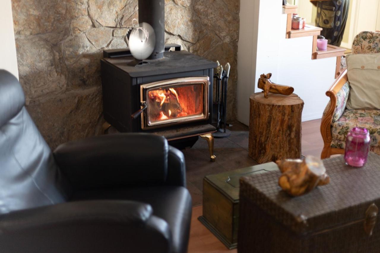 Rose Cottage Bed & Breakfast 베일마운트 외부 사진
