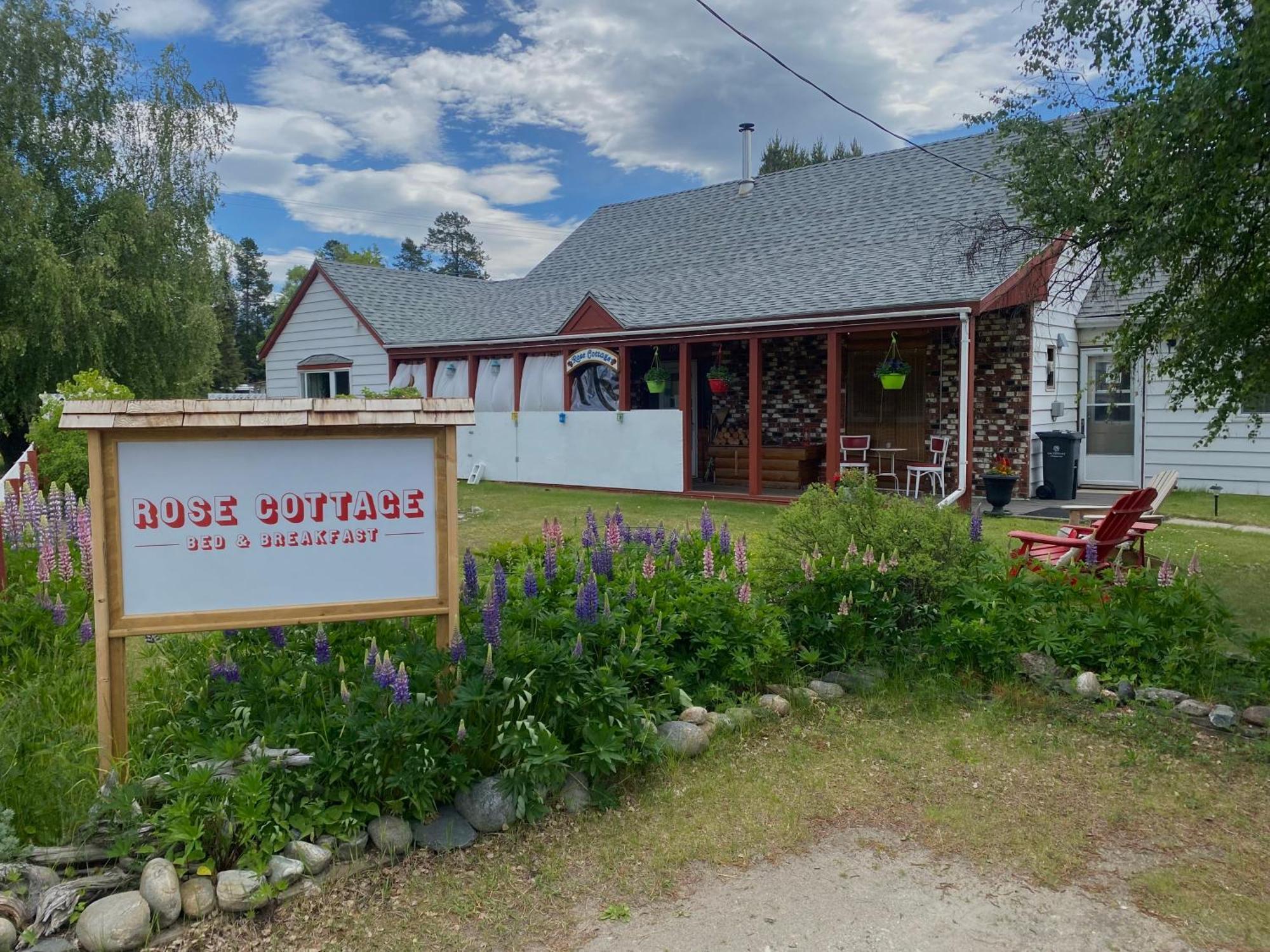 Rose Cottage Bed & Breakfast 베일마운트 외부 사진