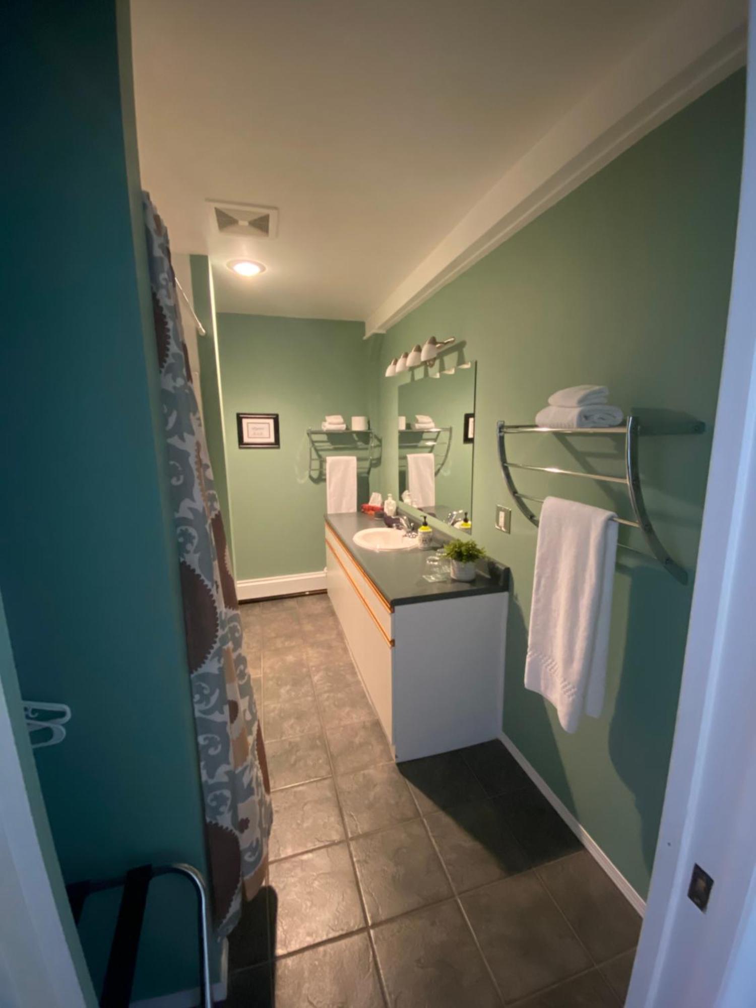 Rose Cottage Bed & Breakfast 베일마운트 외부 사진